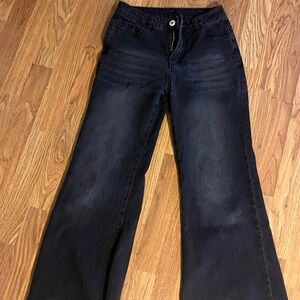 Classic Black Wide-Leg Women Jeans